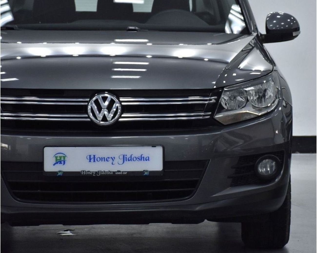 Volkswagen Tiguan EXCELLENT DEAL for our Volkswagen Tiguan ( 2016 Model ) in Grey Color GCC Specs