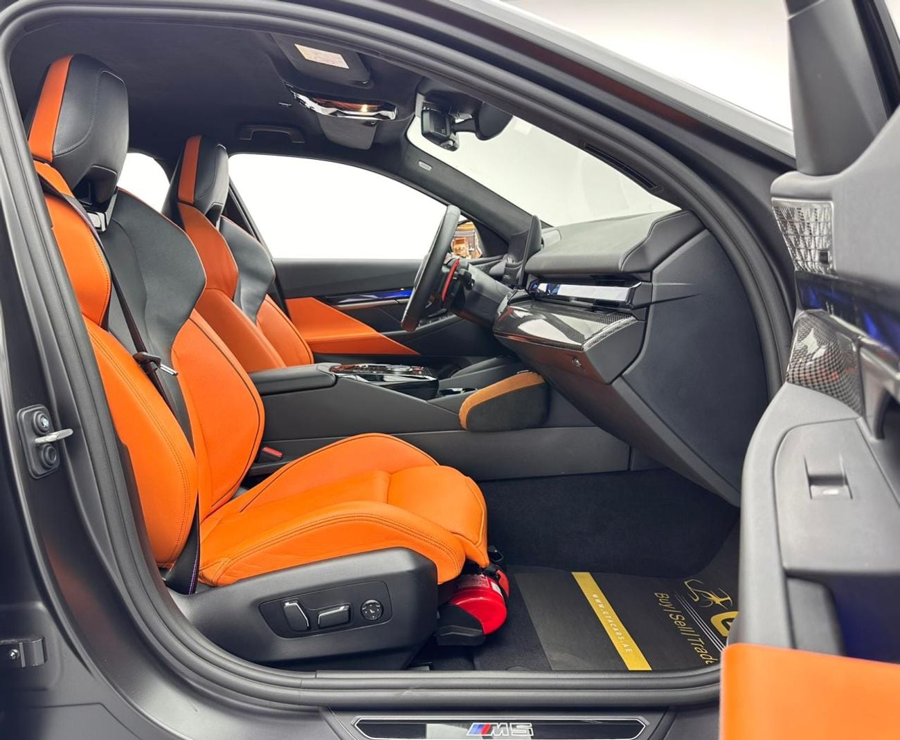 BMW M5 2025 BMW M5 Performance, Oct/2029 BMW Warranty + Service Contract, BMW Full Service History, GCC