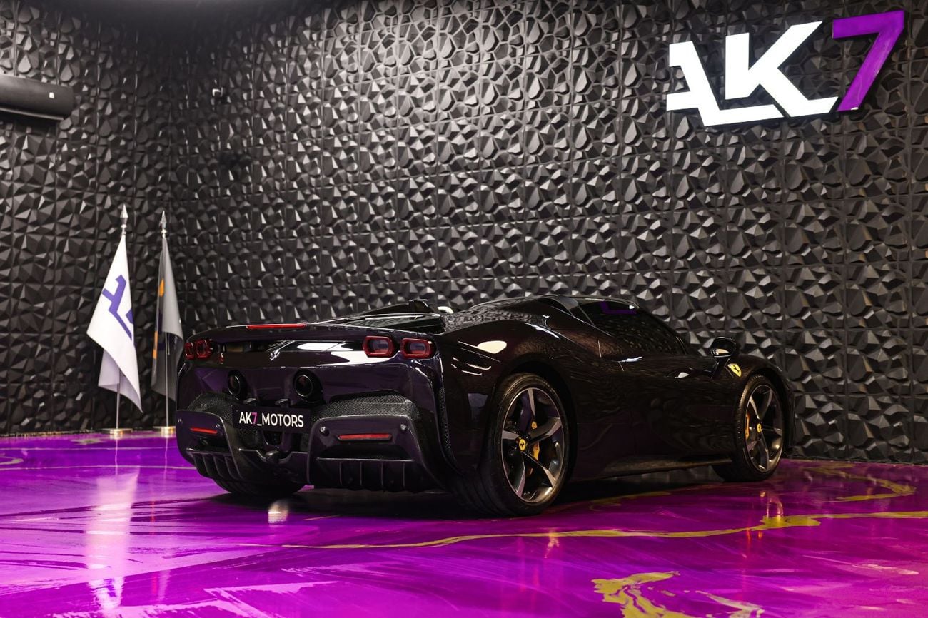 فيراري SF90 ستراديل SPIDER - Finance Available