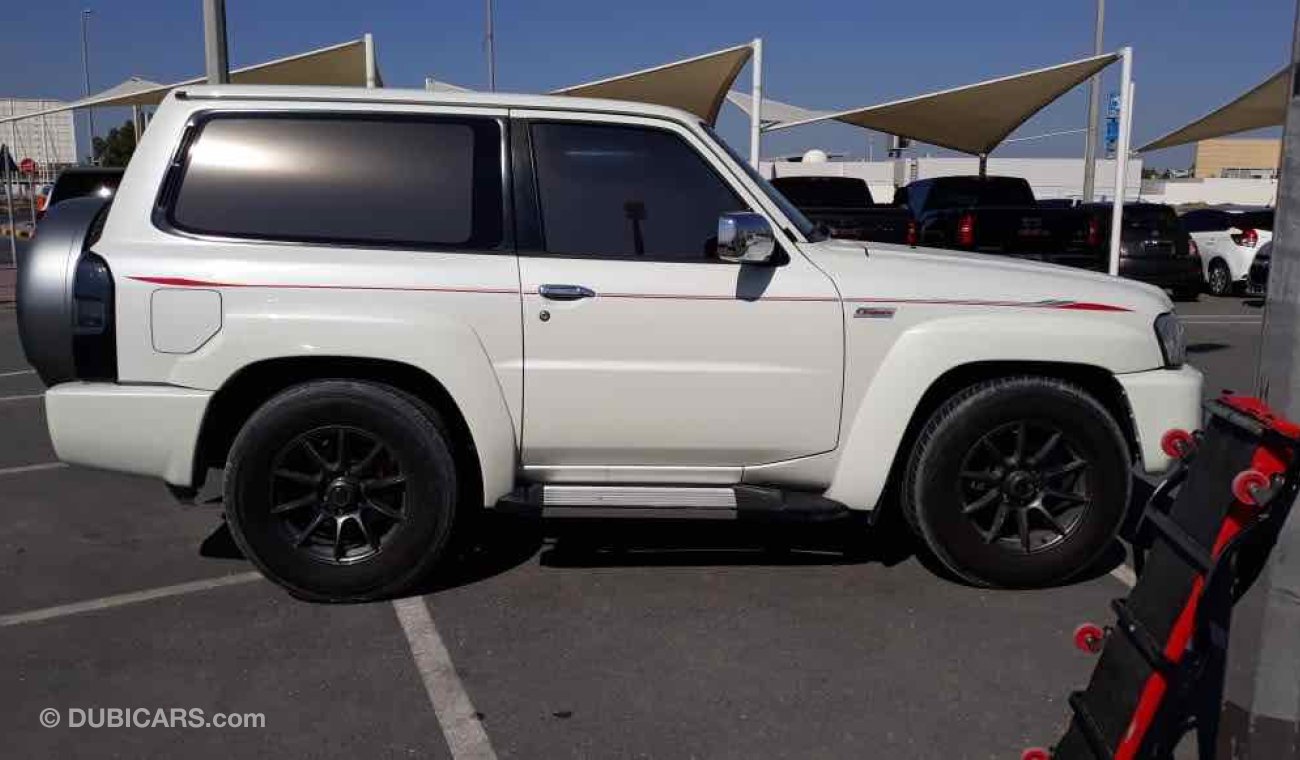 Nissan Patrol Safari سياره نظيفه جدا بحاله ممتازه بدون حوادث ضمان شاسيه جير ماكينه