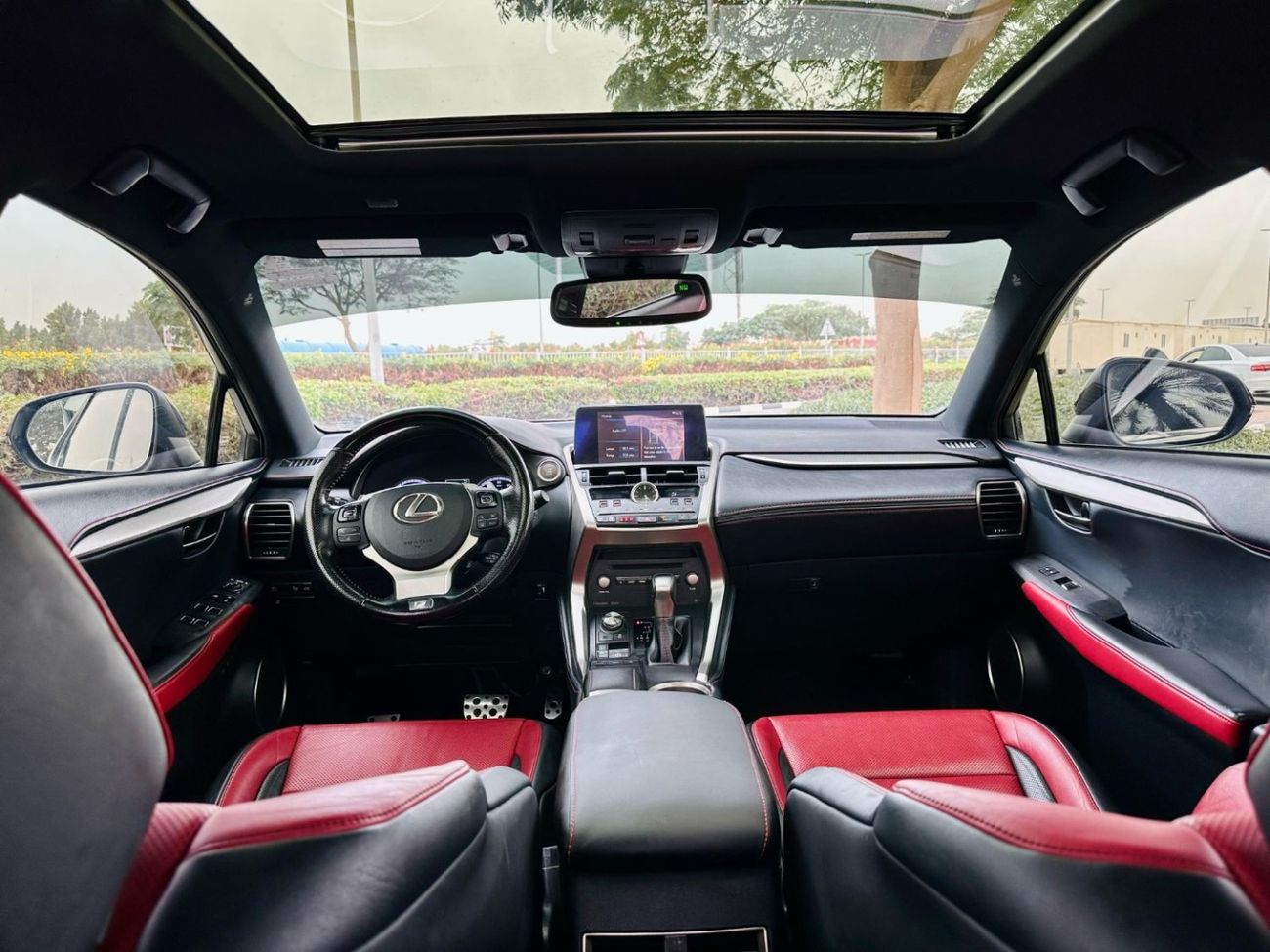 لكزس NX 300 F Sport 2.0L