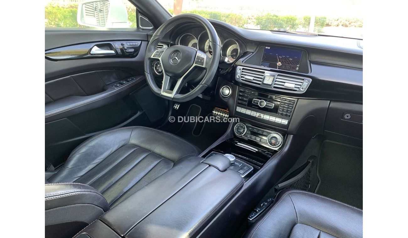 Mercedes-Benz CLS 500 - 2013 - EXCELLENT CONDITION - PREFERRED WARRANTY - VAT INCLUSIVE