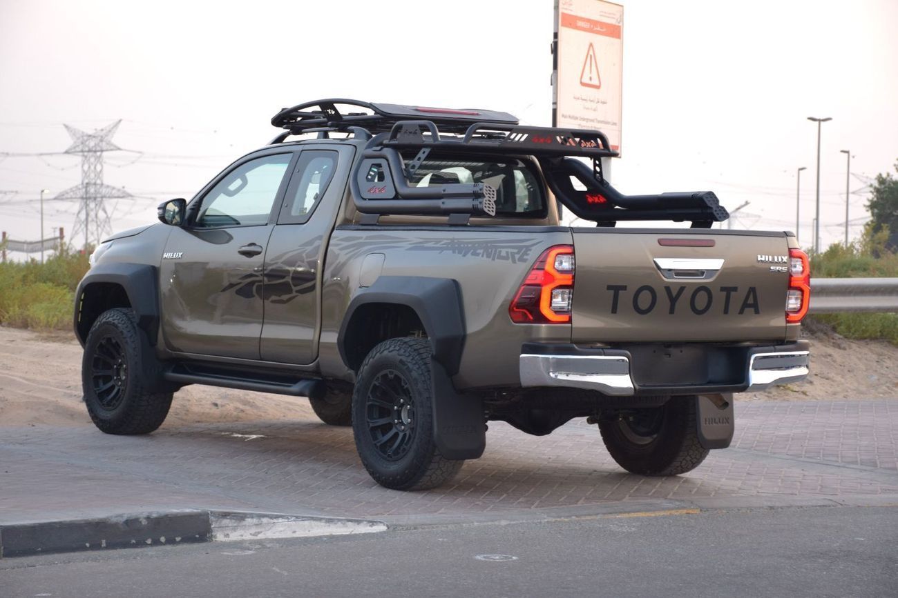 تويوتا هيلوكس S GLX 2.8L 4WD A/T