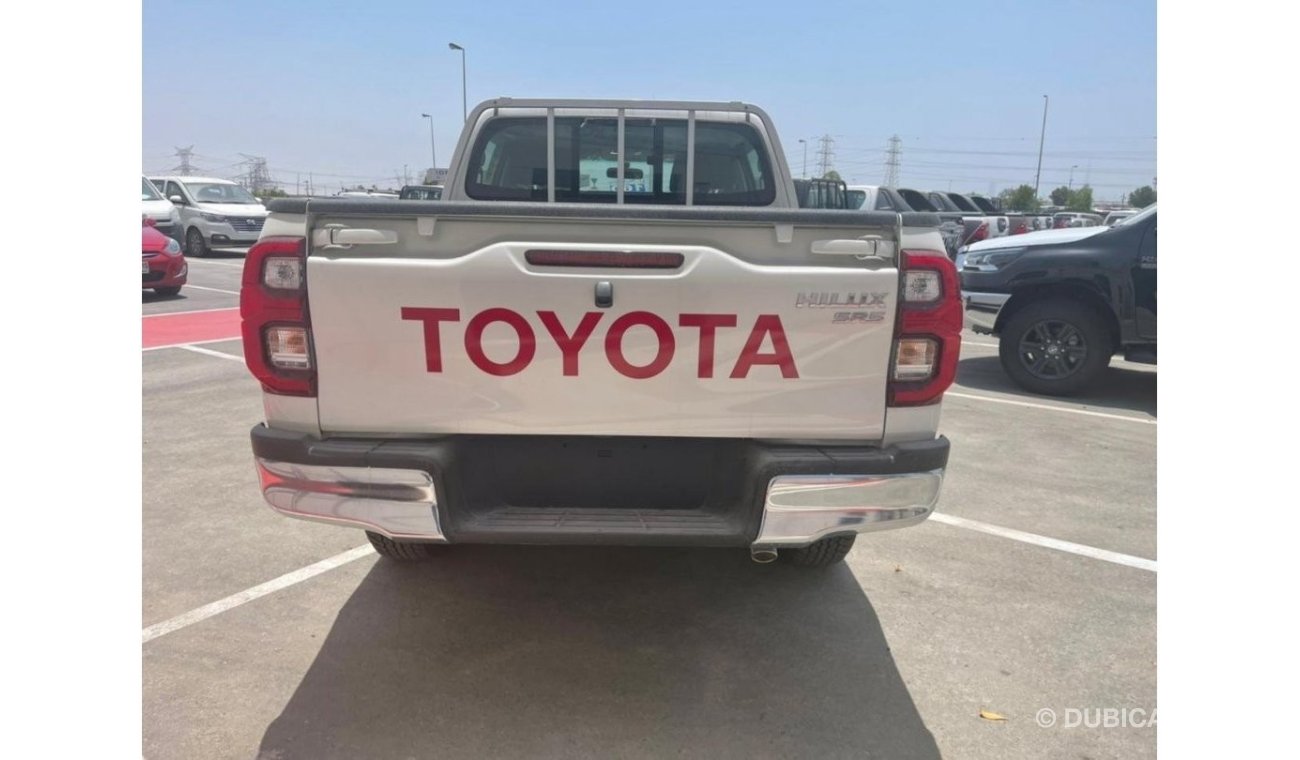 تويوتا هيلوكس TOYOTA HILUX 2.7 MT FULL OPTION WHITE 2022