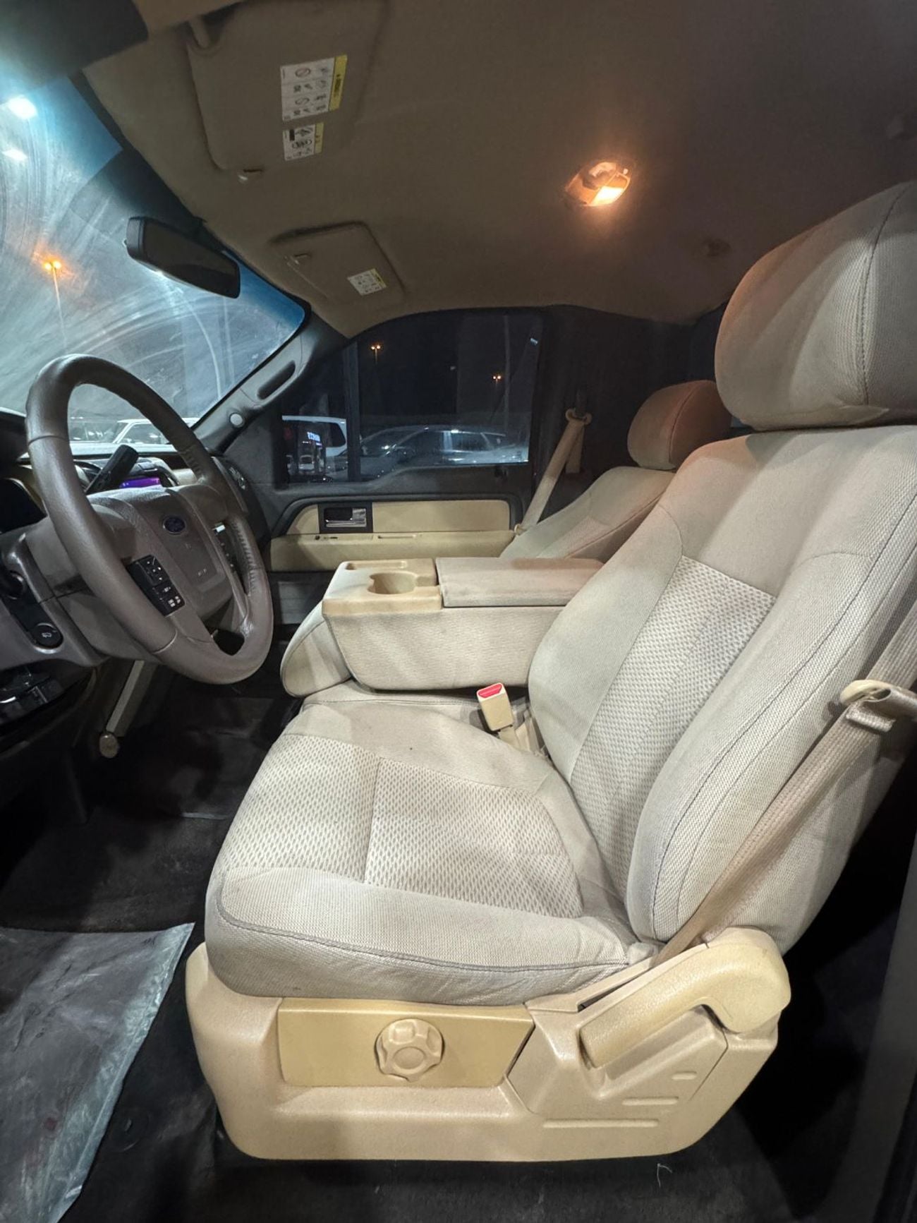 فورد F 150 XLT REG CAB