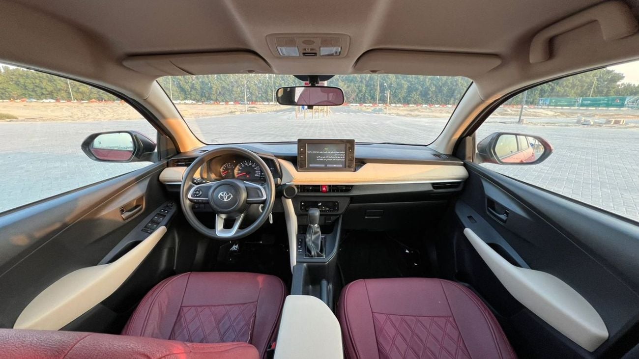 تويوتا يارس 1.5L E