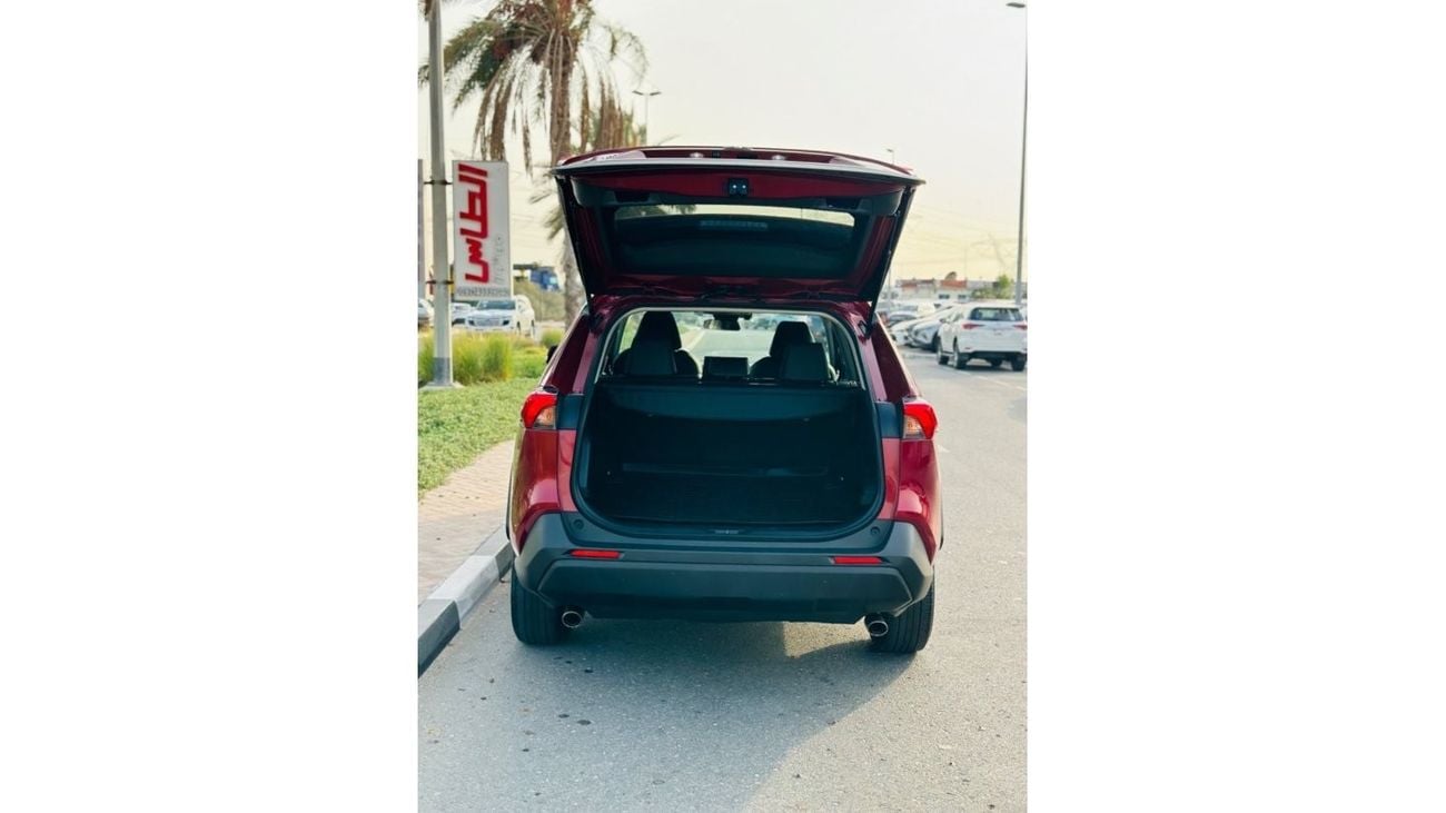 تويوتا راف ٤ LE