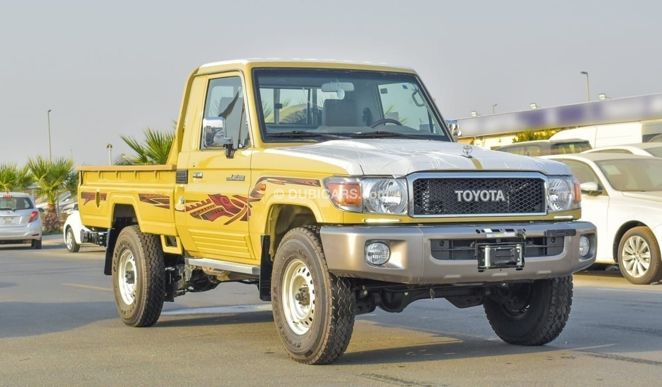 تويوتا لاند كروزر بيك آب 4.0L