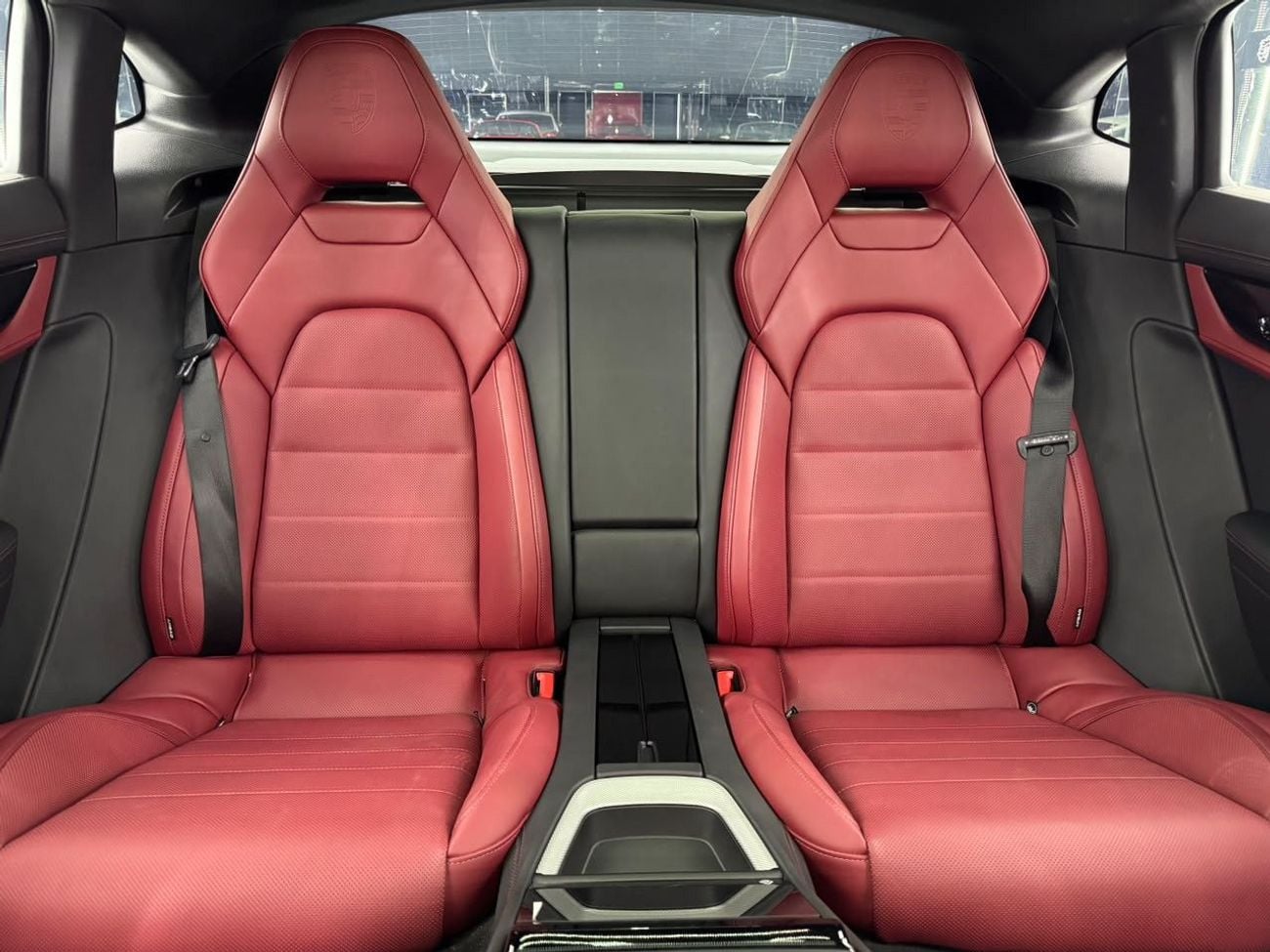 Porsche Panamera 4S E- HYBRID 2025 Porsche Panamera, 2029 Porsche Warranty, Just Been Serviced, Very Low
