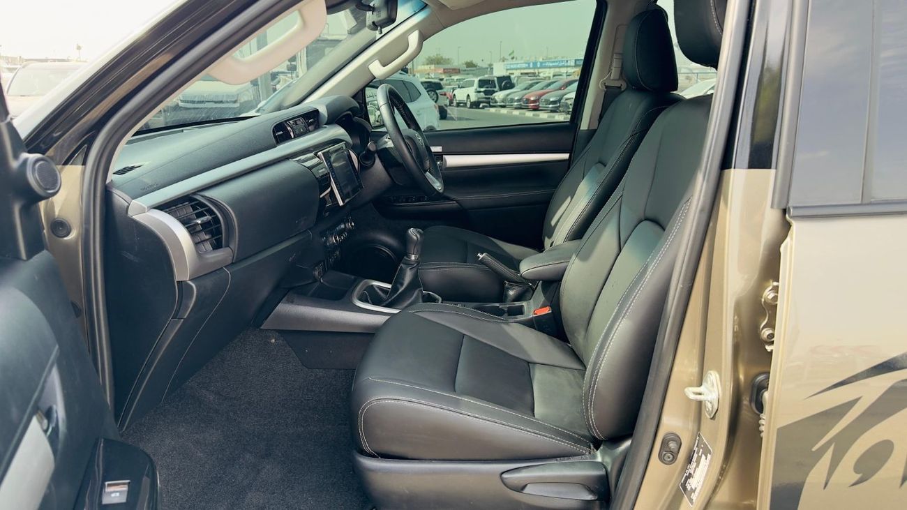 Toyota Hilux OFF ROAD MODIFIED | DOUBLE CABIN | RHD | AIR SNORKEL