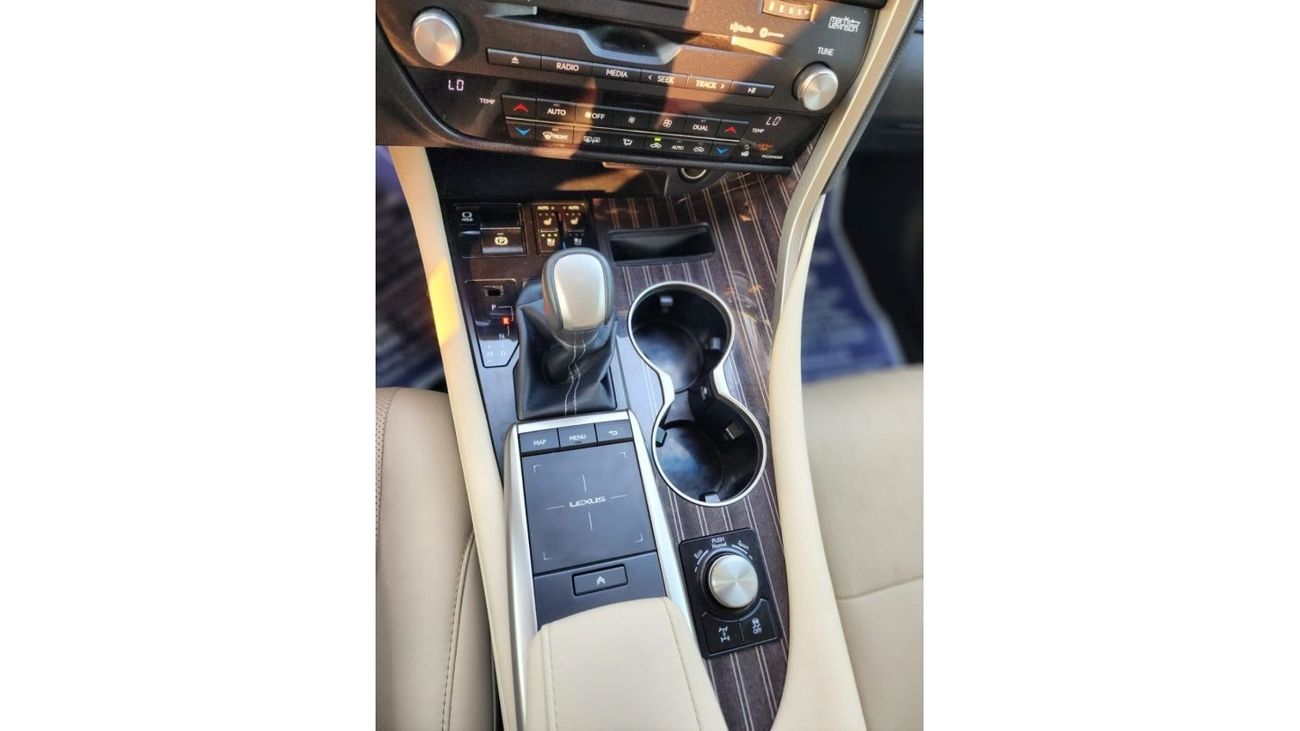 لكزس RX 350 بلاتينوم