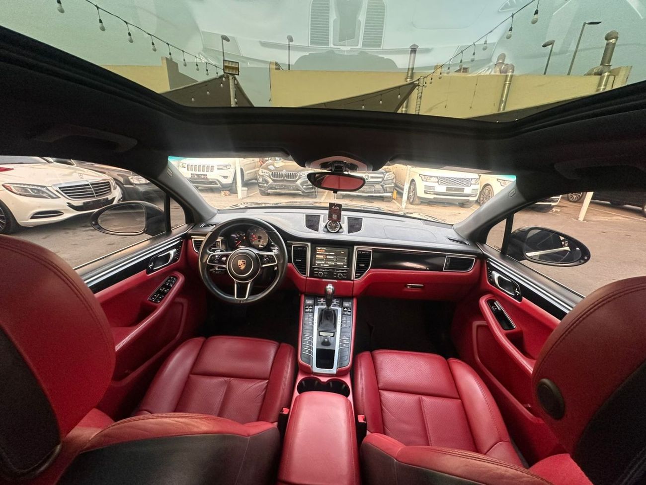 Porsche Macan S 3.0L (340 HP)