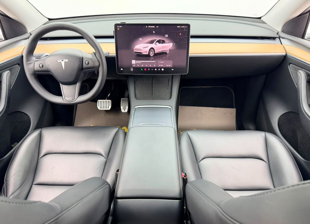 Tesla Model Y LONG RANGE