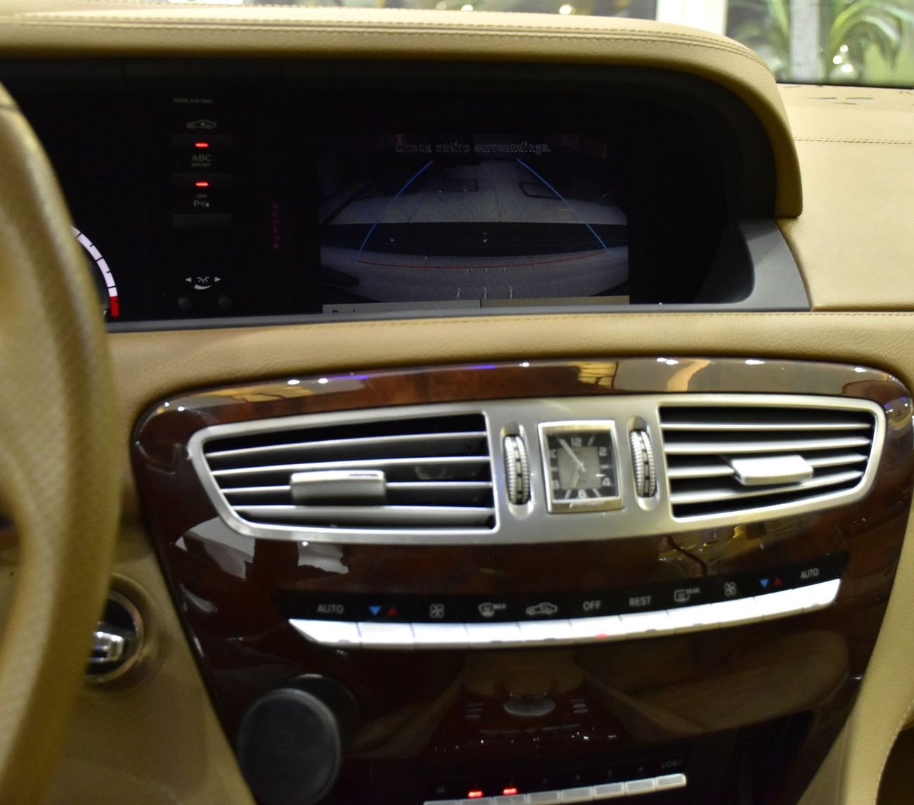 مرسيدس بنز CL 63 AMG EXCELLENT DEAL for our Mercedes Benz CL63 AMG ( 2011 Model ) in White Color GCC Specs