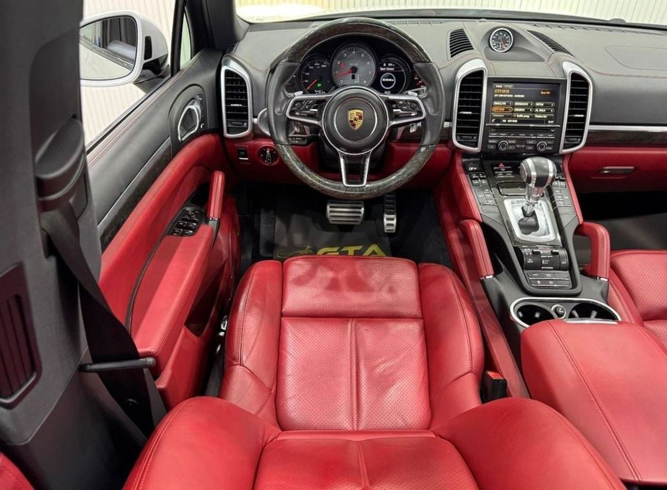 Porsche Cayenne S 3.6L 2016 Porsche Cayenne S, Service History, Full Options, Low Kms, Excellent Condition, GCC