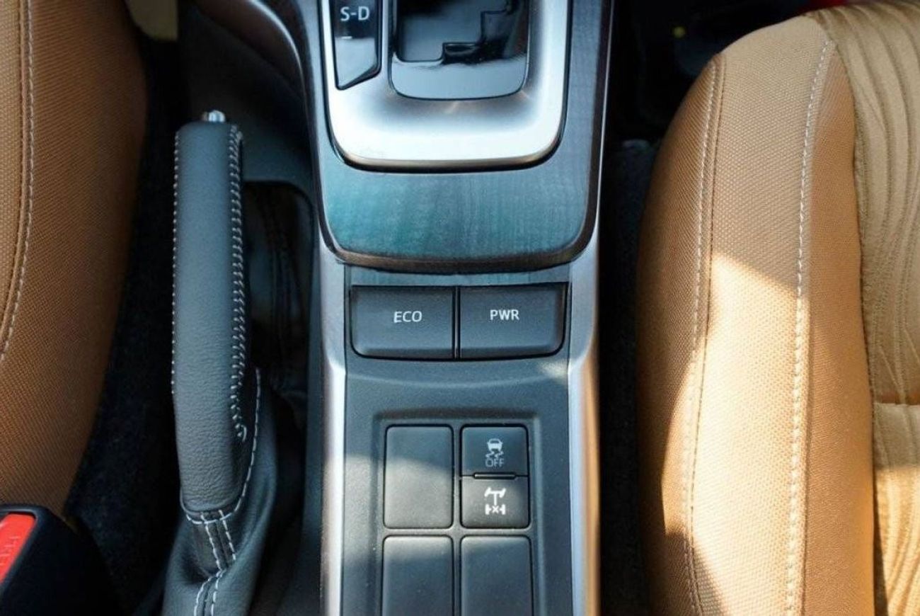 تويوتا فورتونر Toyota Fortuner 4.0L Petrol 2024