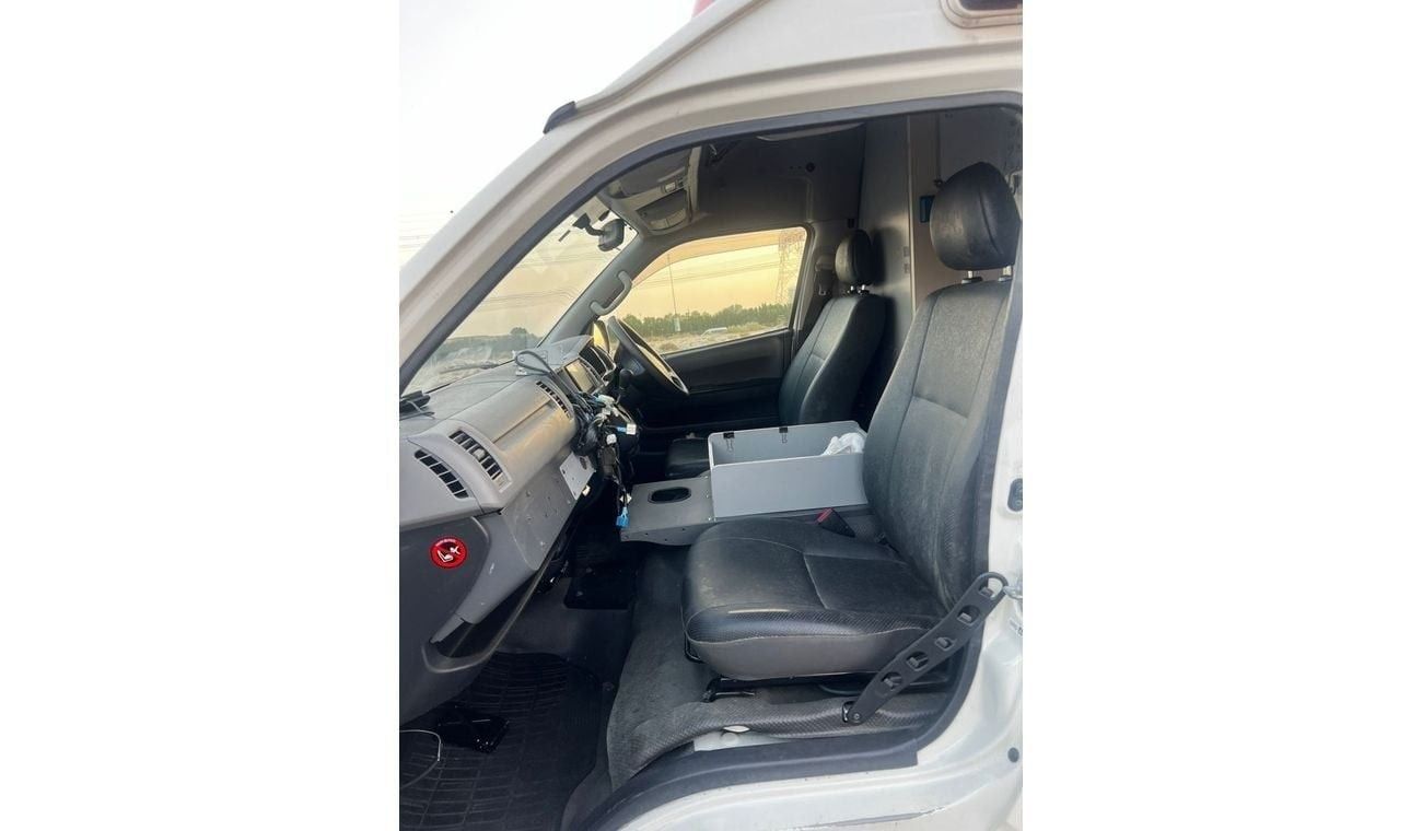 تويوتا هاياس