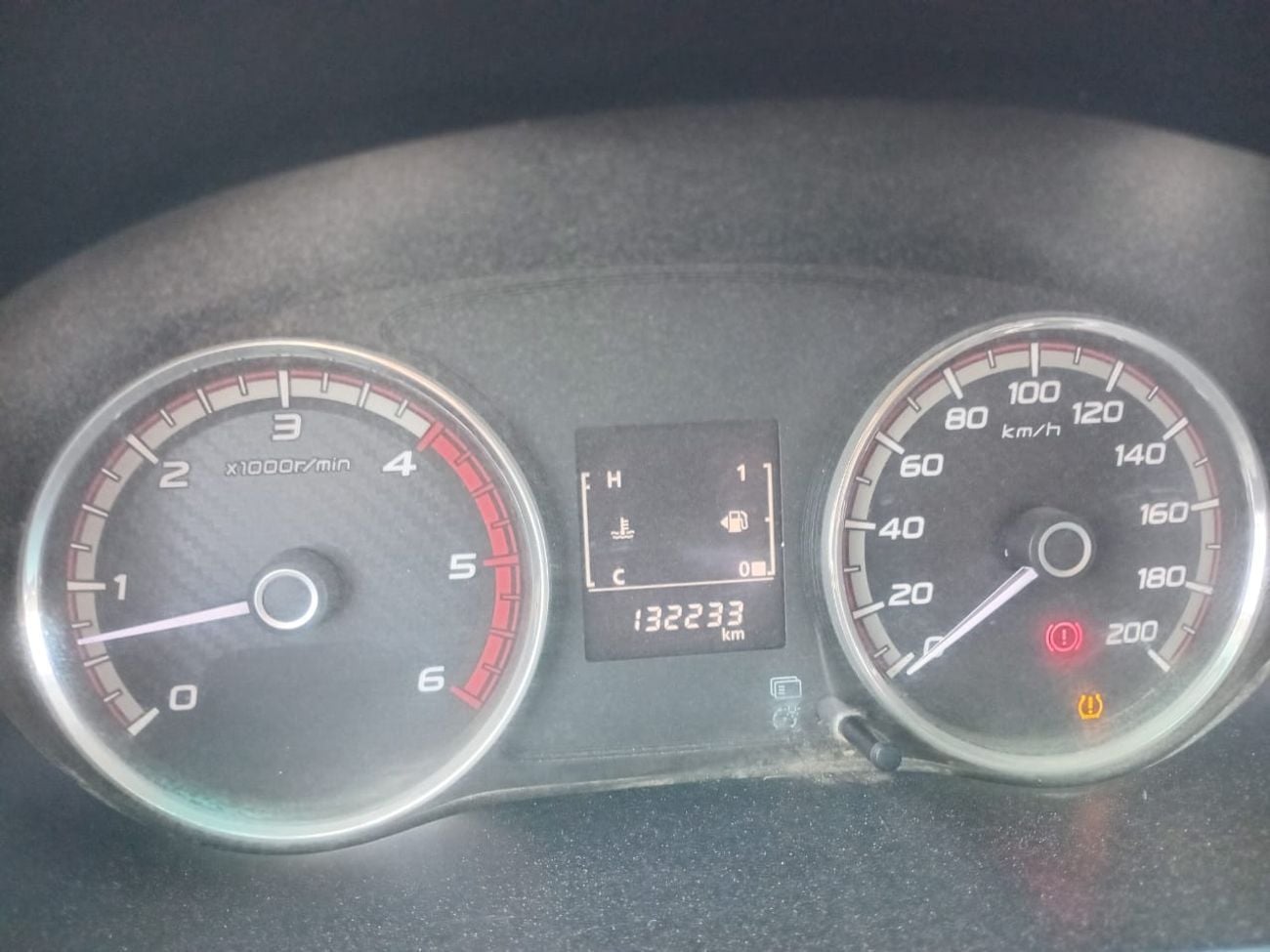 ميتسوبيشي L200 GL DC 2.5L 4WD DIESEL MANUAL TRANSMISSION