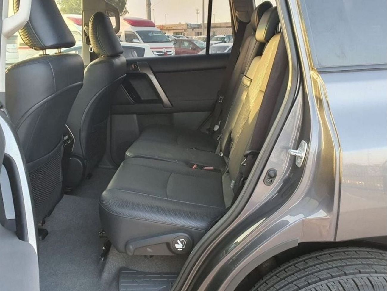 Toyota Prado DIESEL 3.0 LITER FULL OPTION RIGHT HAND DRIVE  2013 MODEL