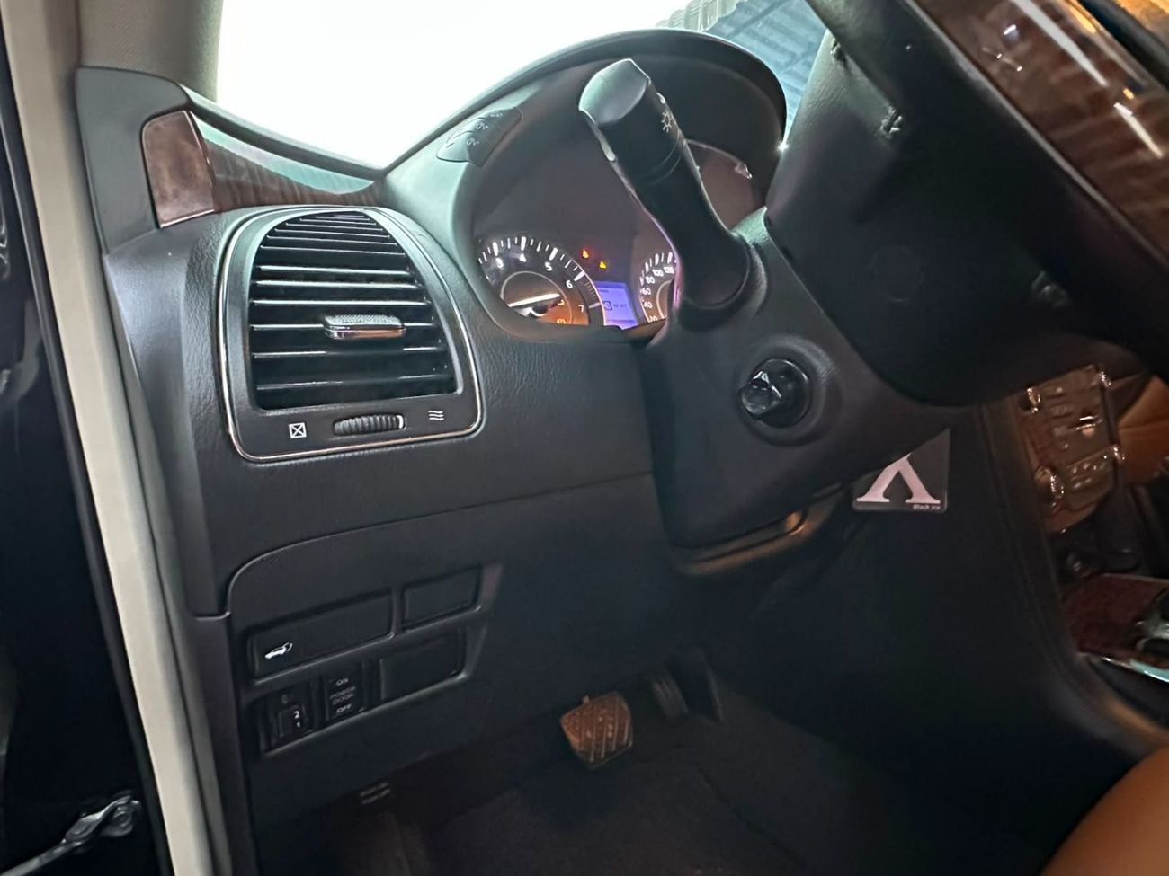 Nissan Patrol SE PLATINUM CITY