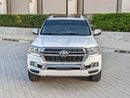 Toyota Land Cruiser FACELIFTED VXR GCC IN EXCELLENT CONDITION