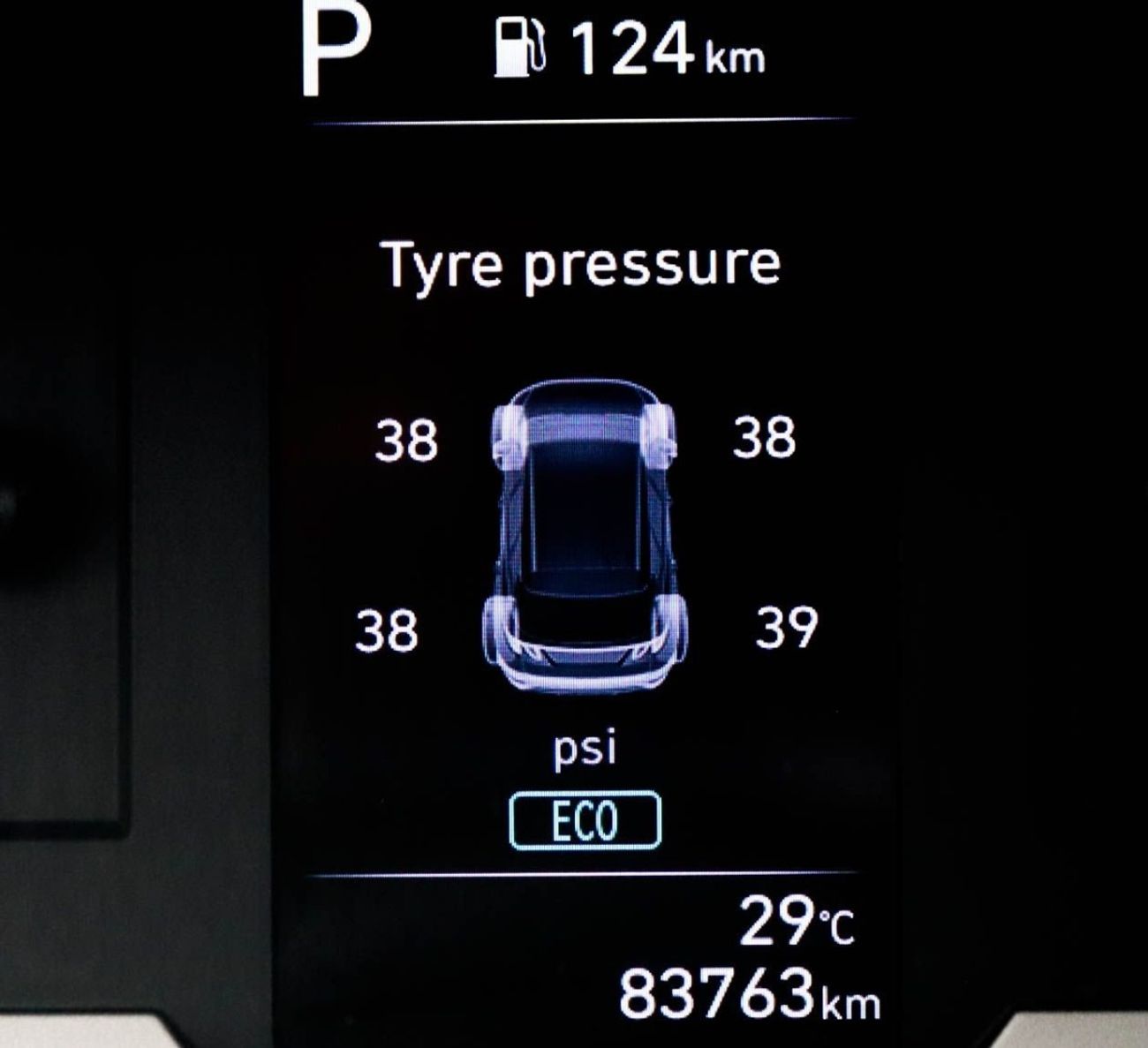 Hyundai Tucson Comfort 1.6L (178 HP) Hyundai Tucson 2.0L 2022 GCC, accident-free, in excellent condition 1431 P.M