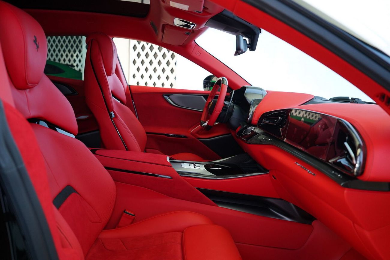 فيراري بوروسانجوي ATELIER