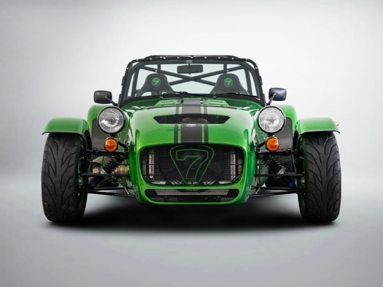 Caterham Seven 2024 Caterham 340R / Special Order in Mercedes Magno Hell Green Pearl / Bespoke High Option Order /