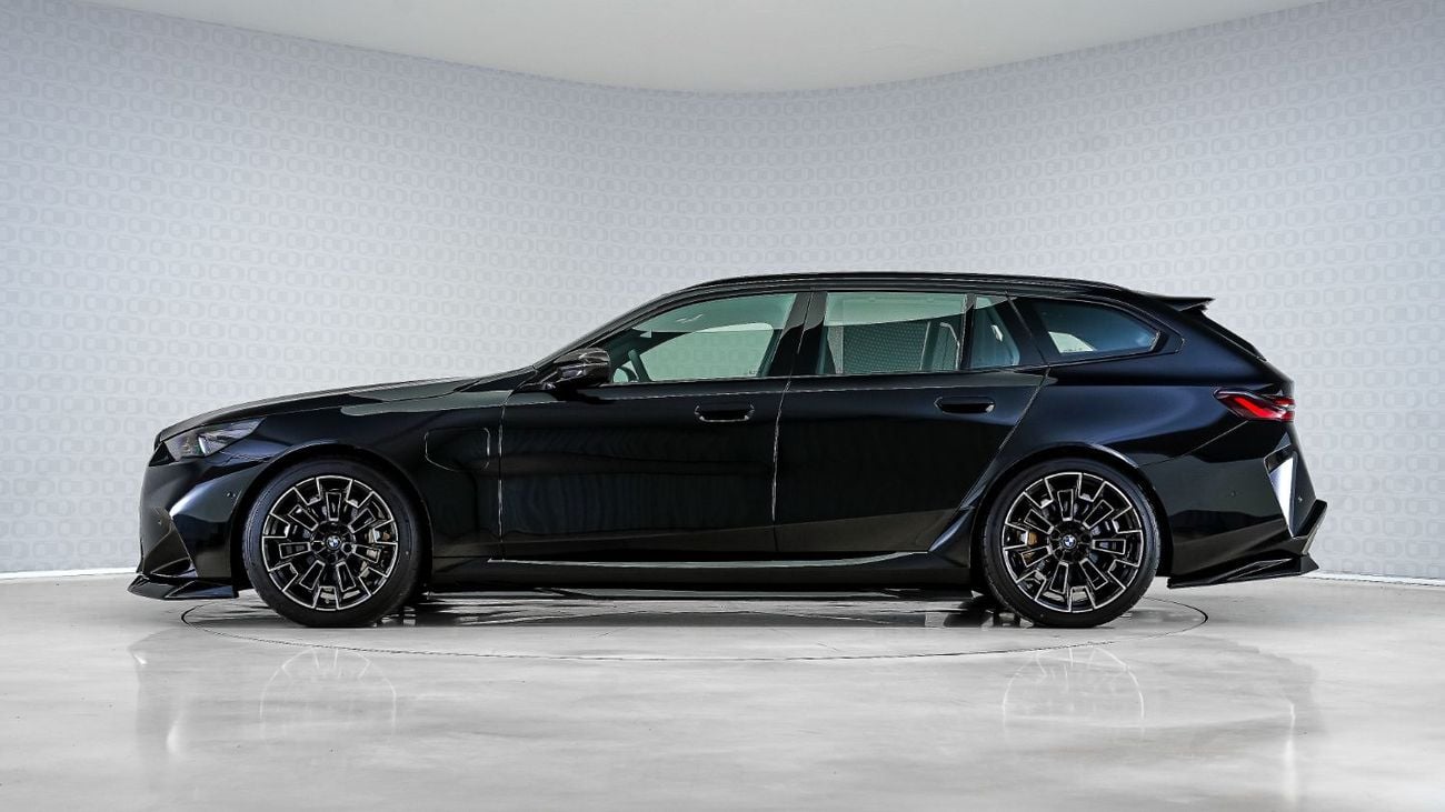 BMW M5 UAE's Very Best Example | AED 8,037 Per Month