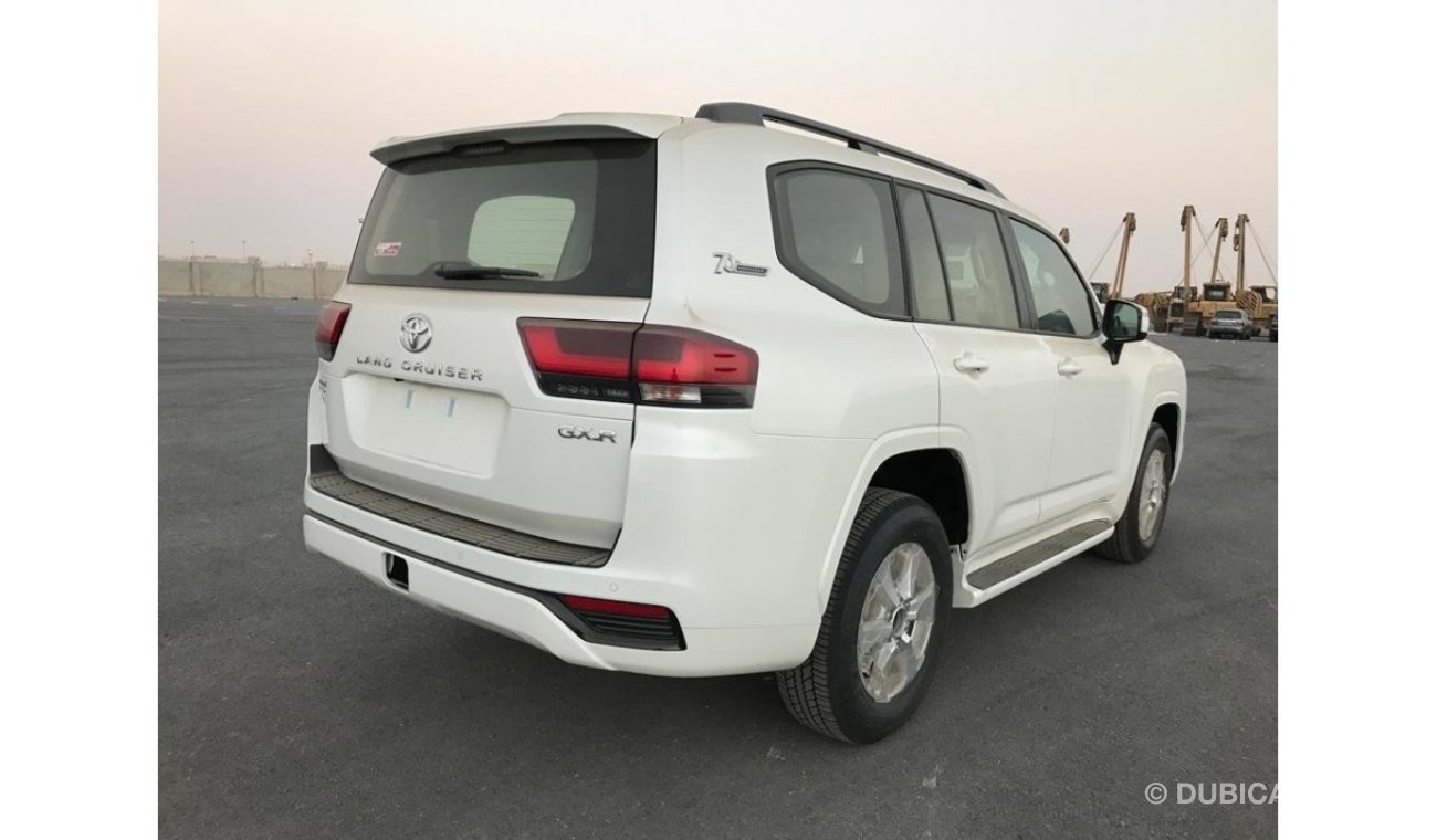 تويوتا لاند كروزر TOYOTA LANDCRUISER GXR 3.3 PETROL