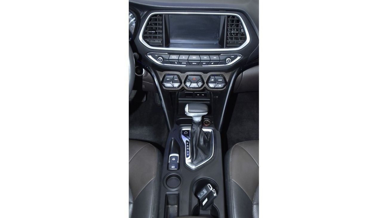 GAC GS4 EXCELLENT DEAL for our GAC GS4 235T 1.5L ( 2021 Model ) in Grey Color GCC Specs