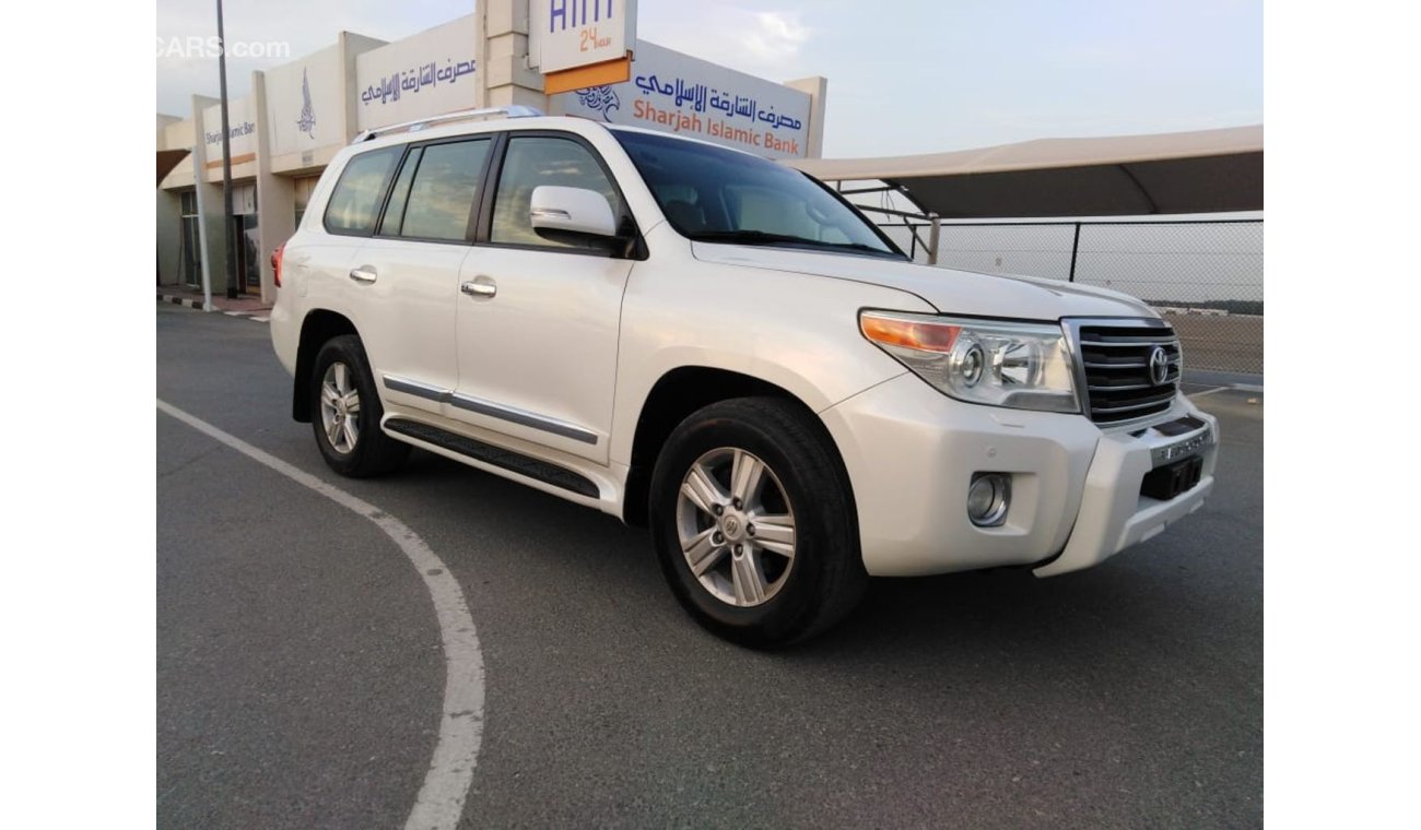 Toyota Land Cruiser GXR v6 2013 full automatic