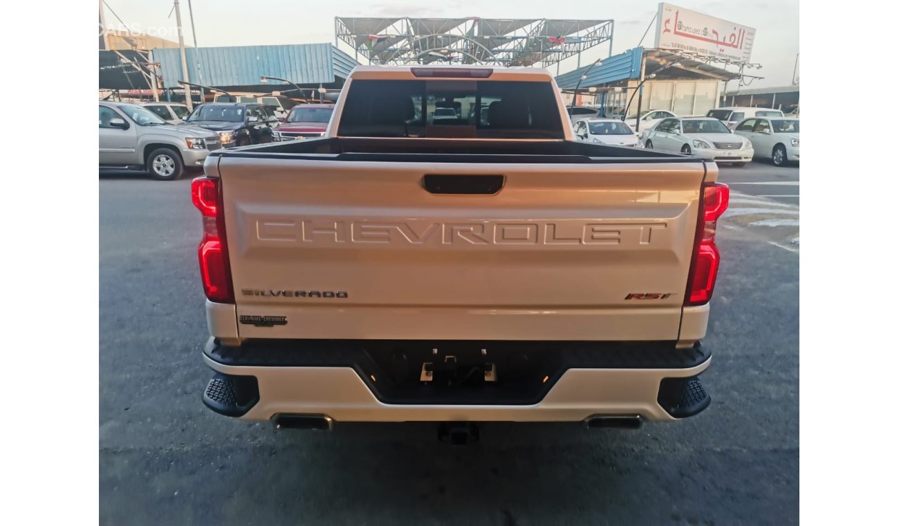 Chevrolet Silverado