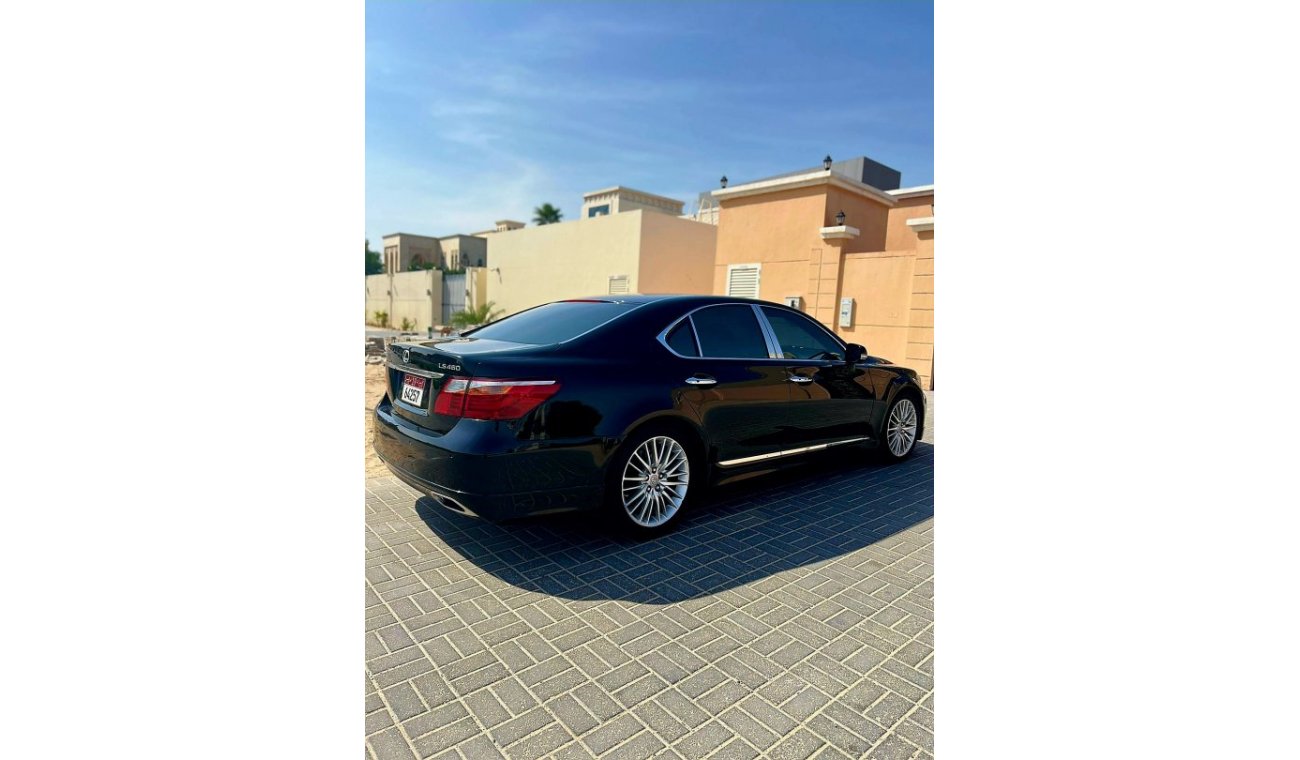 لكزس LS 460 F Sport