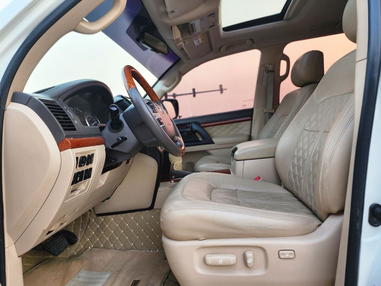 Toyota Land Cruiser GX.R V6