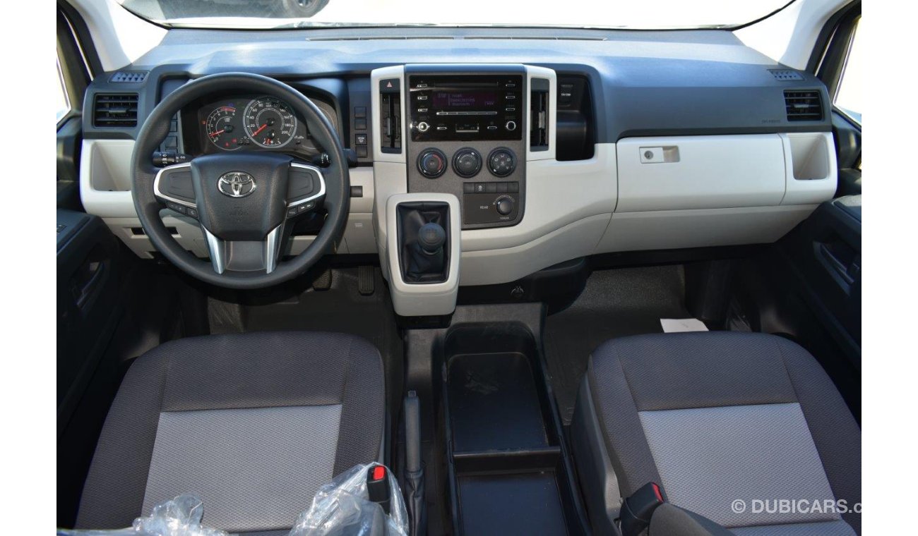 Toyota Hiace DX 2.8L Diesel 13 Seater MT