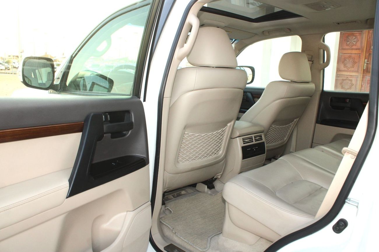 Toyota Land Cruiser GXR