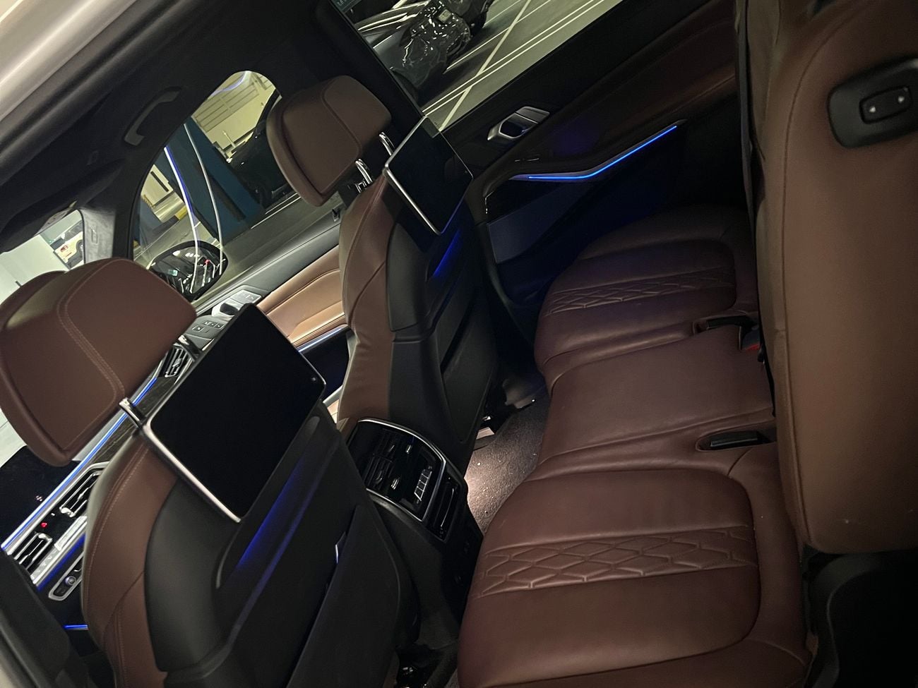 بي أم دبليو X7 XDRIVE40I M SPORT