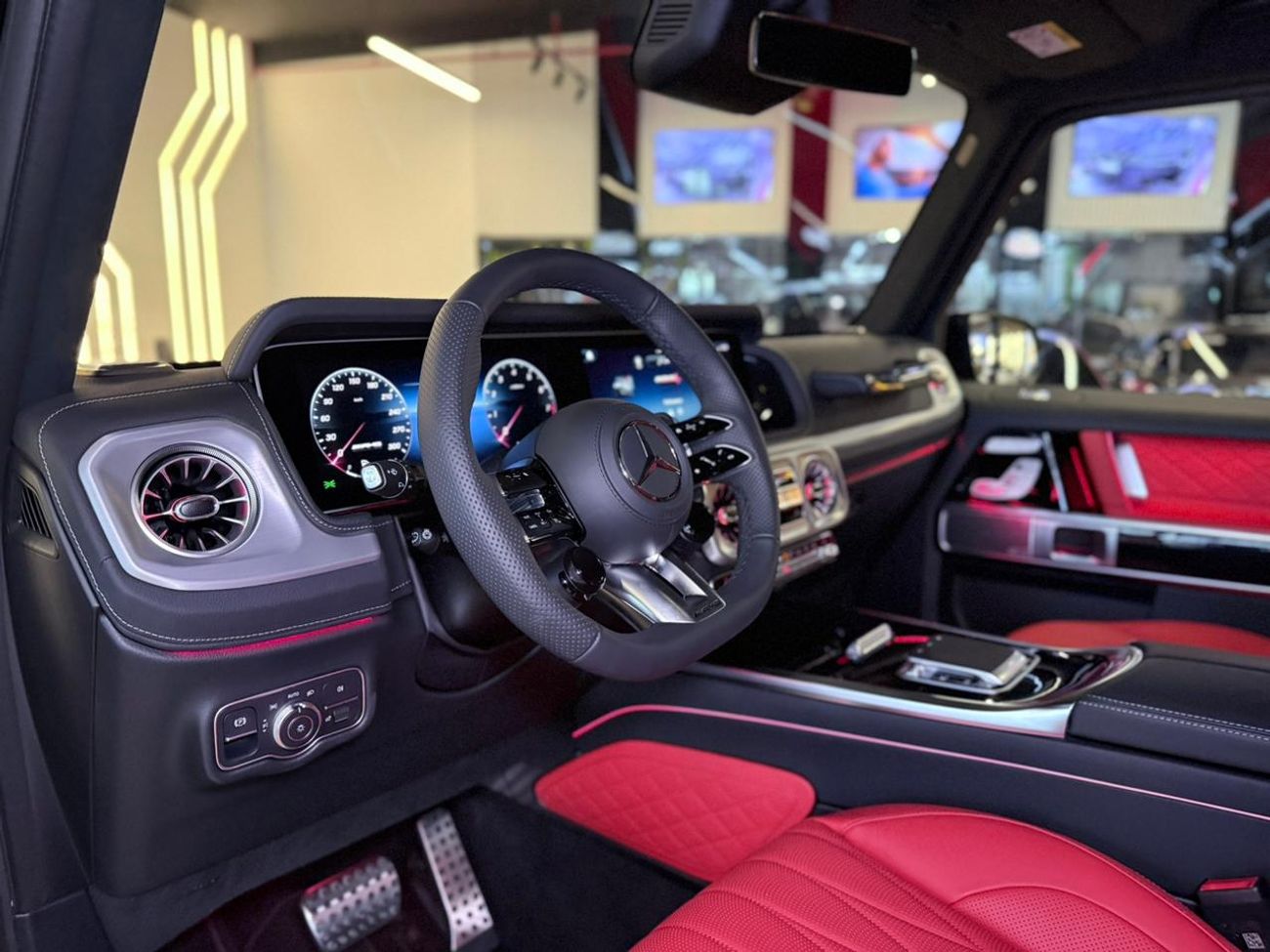 Mercedes-Benz G 63 AMG 4MATIC SUV 2025 Brand New G63 AMG 3 Years Warranty 100k KM - Price including VAT