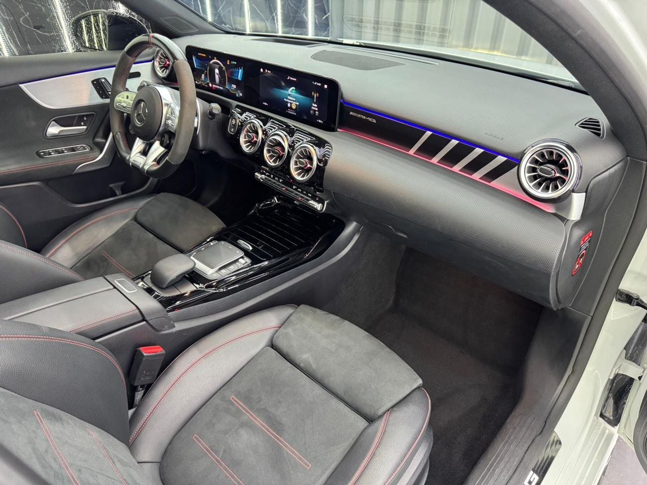 Mercedes Benz A35 AMG 4MATIC Hatchback