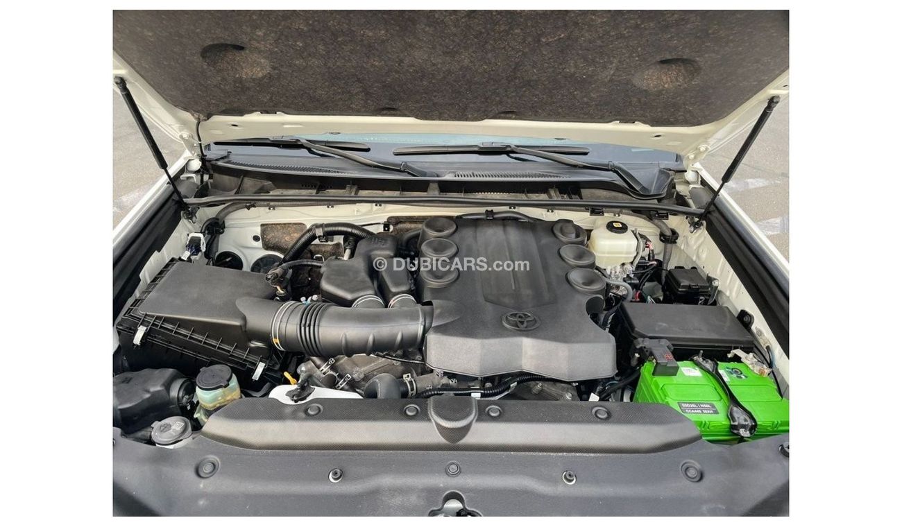 Toyota 4Runner 2021 Toyota 4Runner SR5 Premium 4x4- 4.0L v6 - 7 Seater Full Option / Export Only