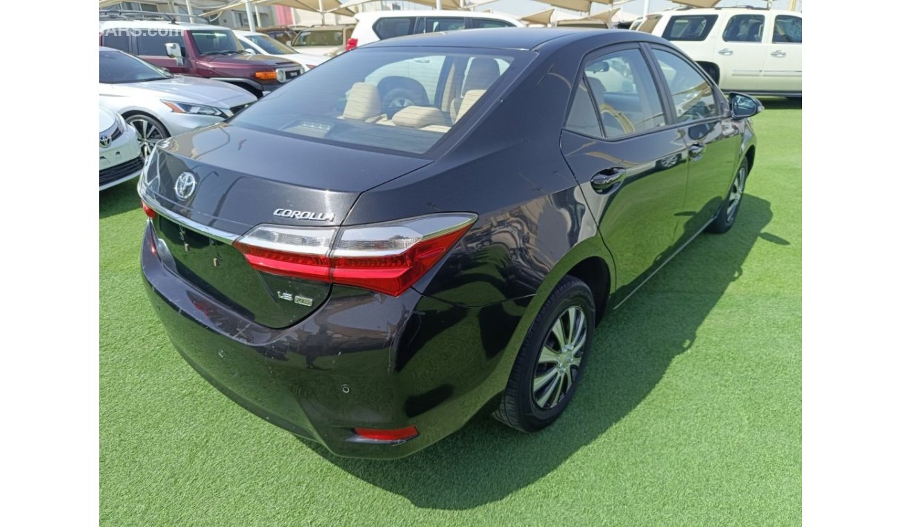 Toyota Corolla XLI Pre-owned Toyota Corolla for sale in Sharjah. White 2019 model, available at Rebou Najd Used Car