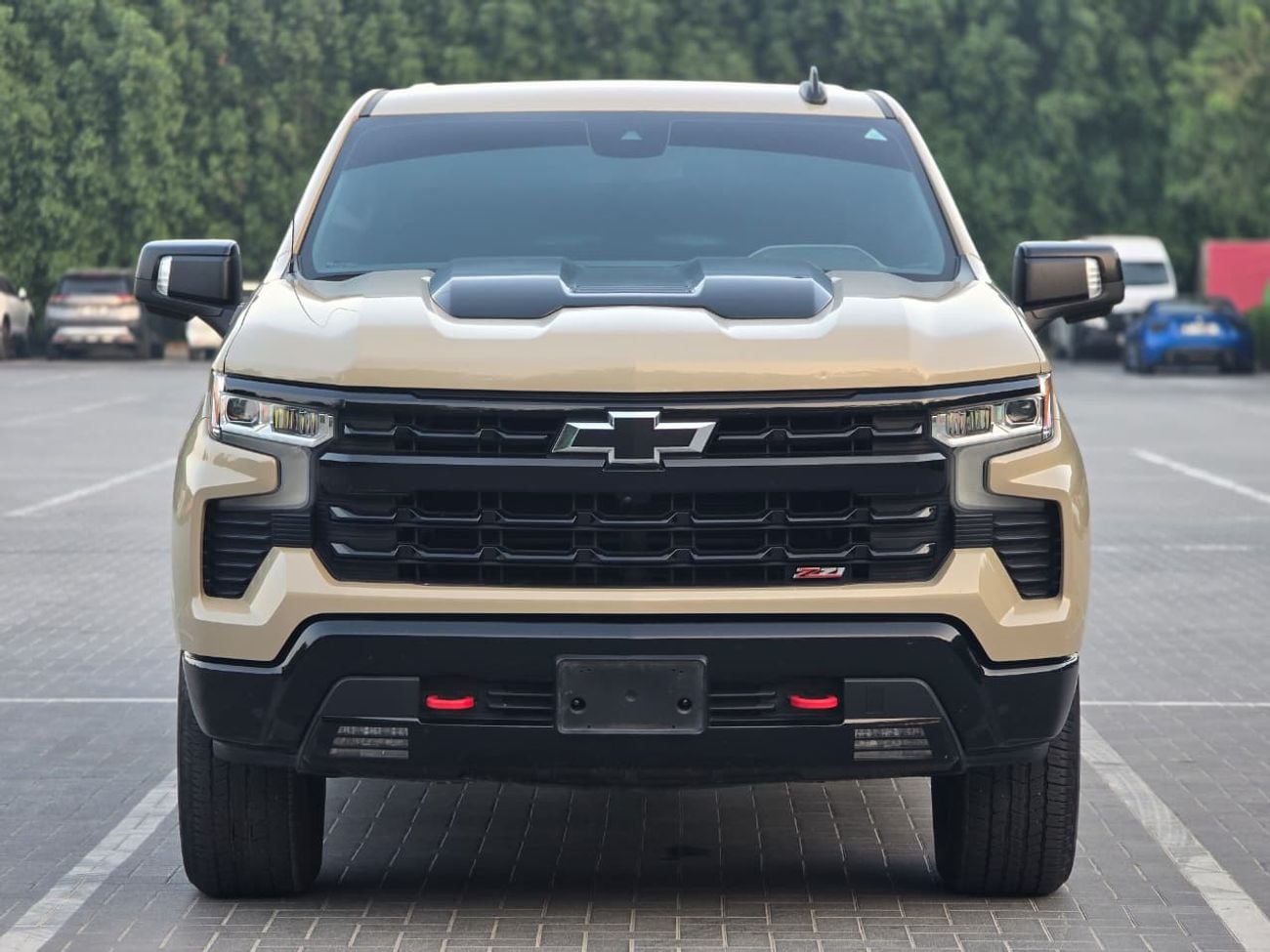 Chevrolet Silverado 1500 CREW CAB 2LT TRAILBOSS 2023 Chevrolet Silverado LT Trail Boss GCC Specs | Orginal paint | Perfect condition | Single owner