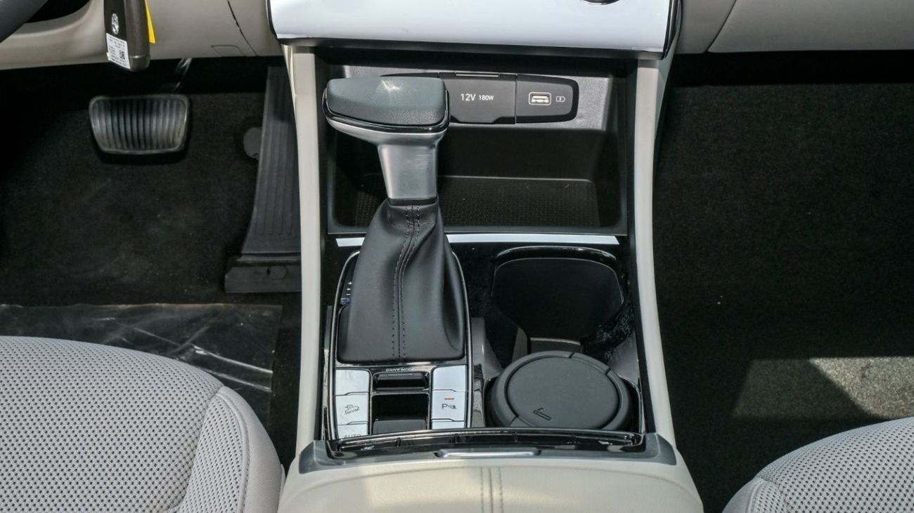 هيونداي توسون Hyundai Tucson GL 2.0L AT 2WD - White - 2024 (Export)