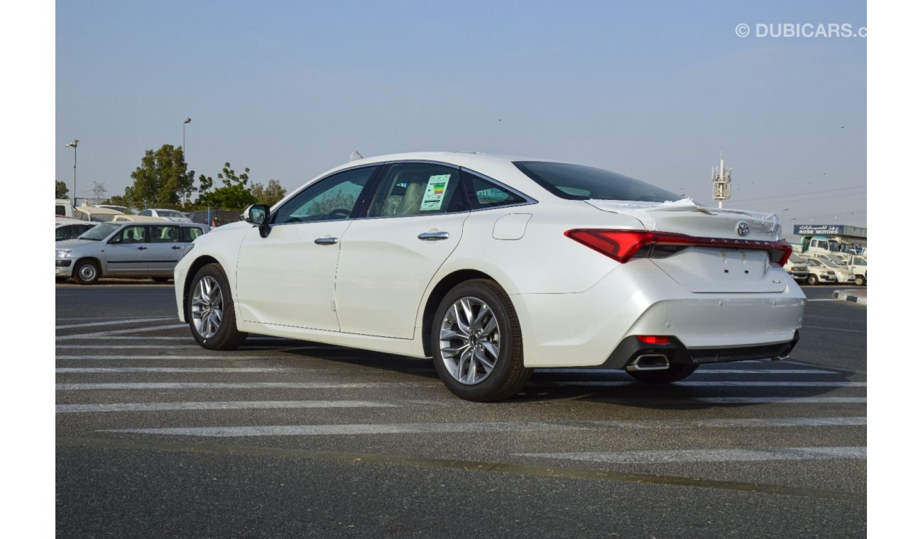 Toyota Avalon XLE TOYOTA AVALON XLE 3.5L SEDAN 6cyl PETROL 2022