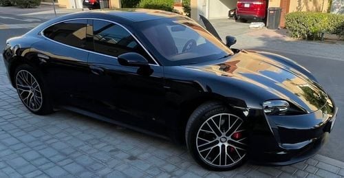 Porsche Taycan 4S