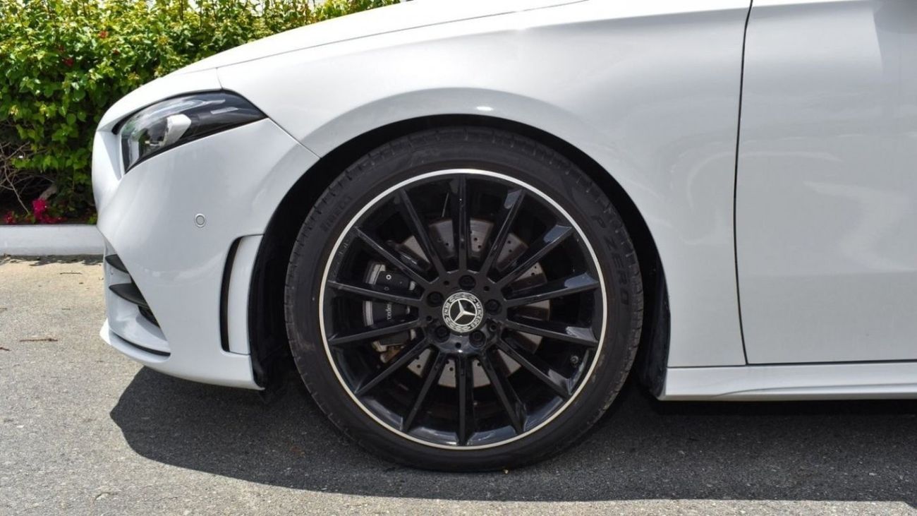 Mercedes-Benz A 220 Mercedes A220 AMG / 2020 / USA