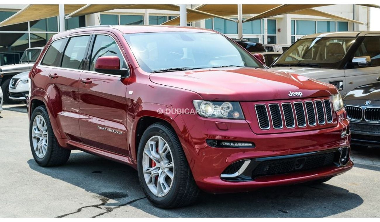 Jeep Grand Cherokee Jeep Grand Cherooke 2013 6.4 SRT Gcc Specefecation Very Clean Inside And Out Side Without Accedent N