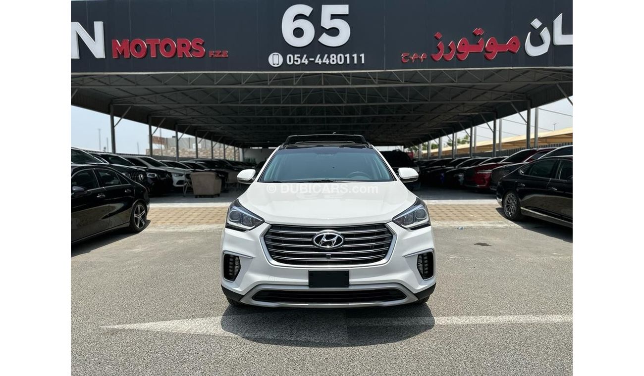 Hyundai Grand Santa Fe