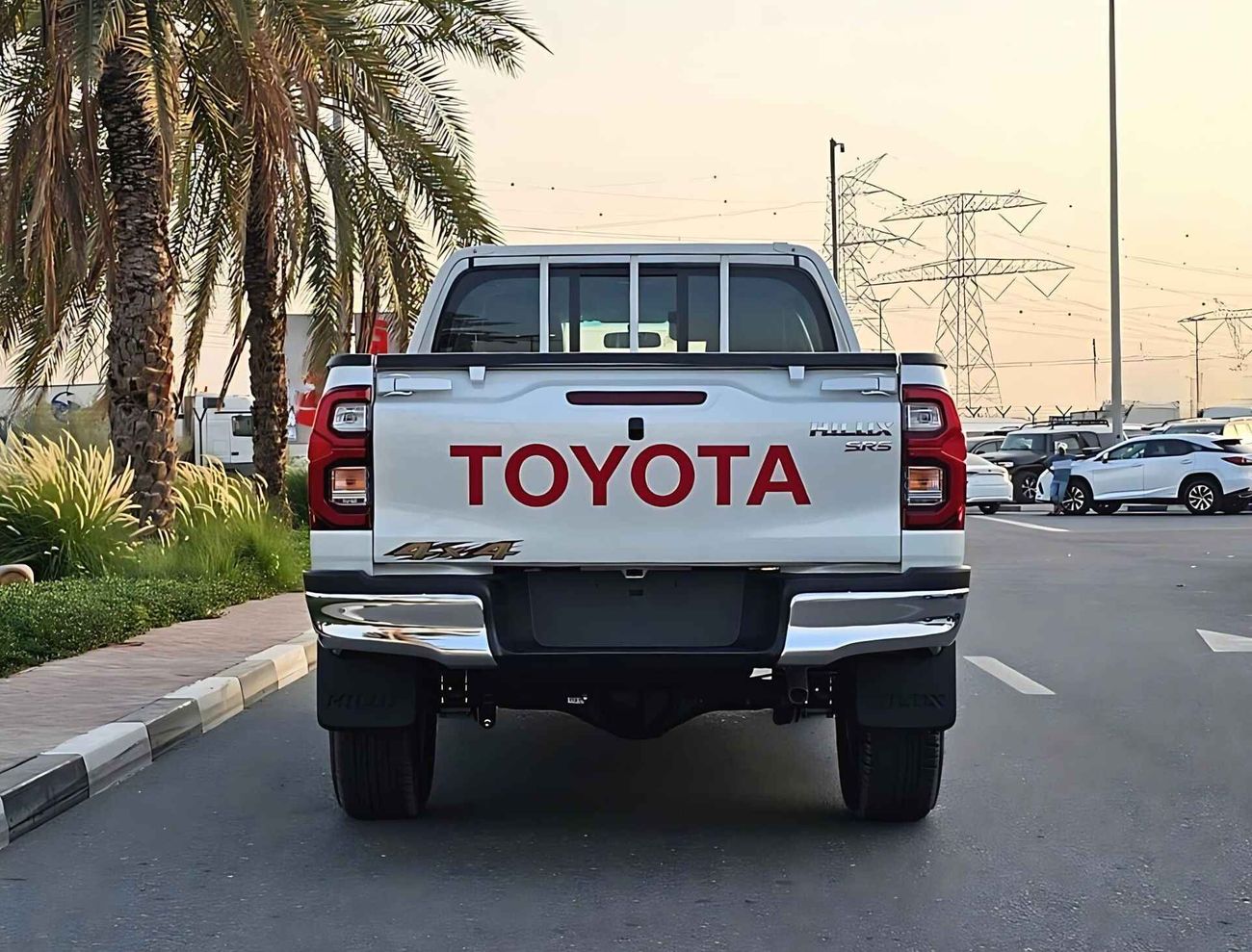 Toyota Hilux WIDE BODY/ 2.7L Petrol / Manual Gear / Push Start / Auto A/C (CODE# HPDWMF)